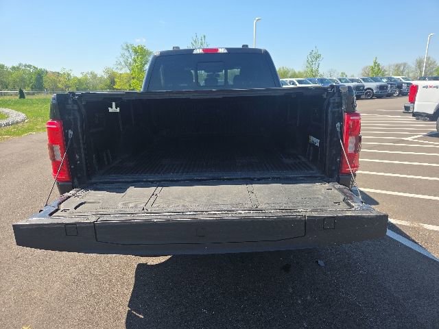 Used 2021 Ford F150 XLT w/ Equipment Group 302A High AWD/4WD image 10