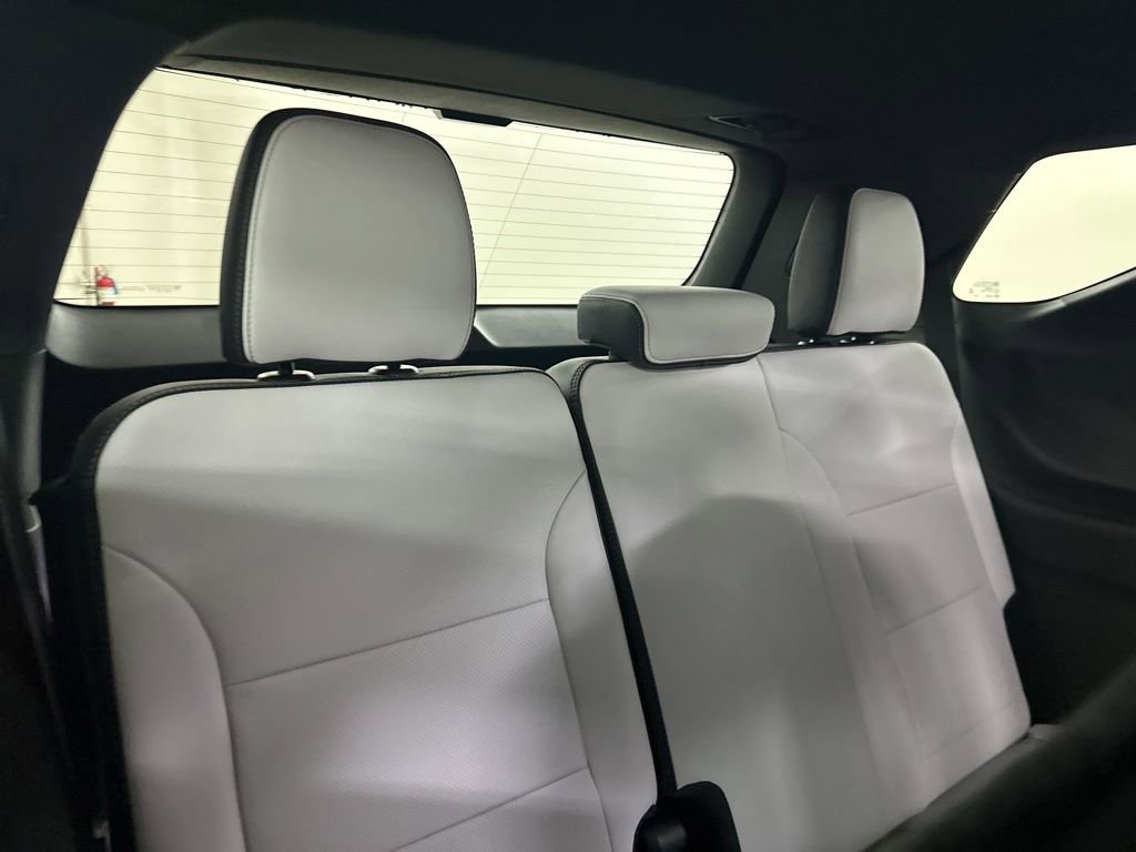 New 2026 Chevrolet Traverse High Country image 23