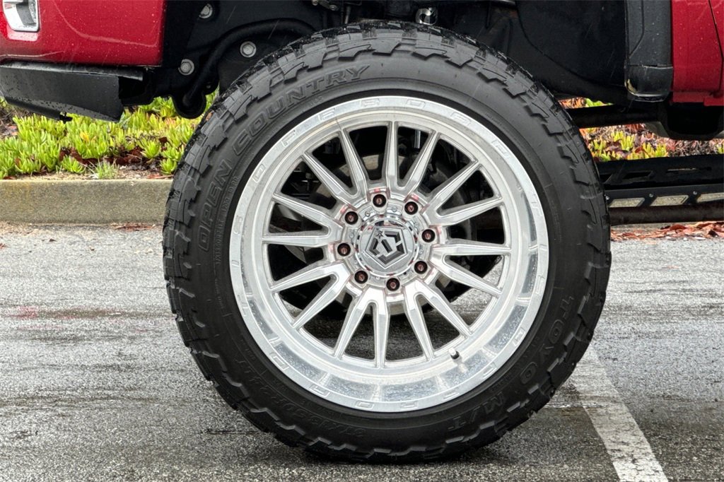 Used 2023 GMC Sierra 2500 Denali w/ Denali Ultimate Package image 24