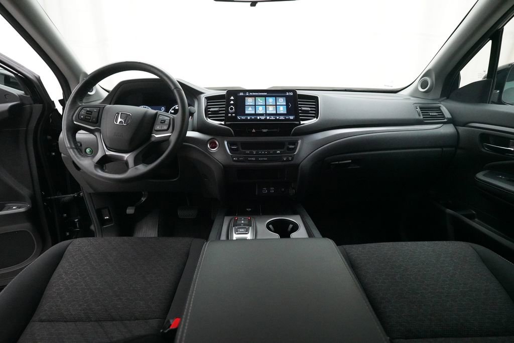 Used 2024 Honda Ridgeline Sport image 5