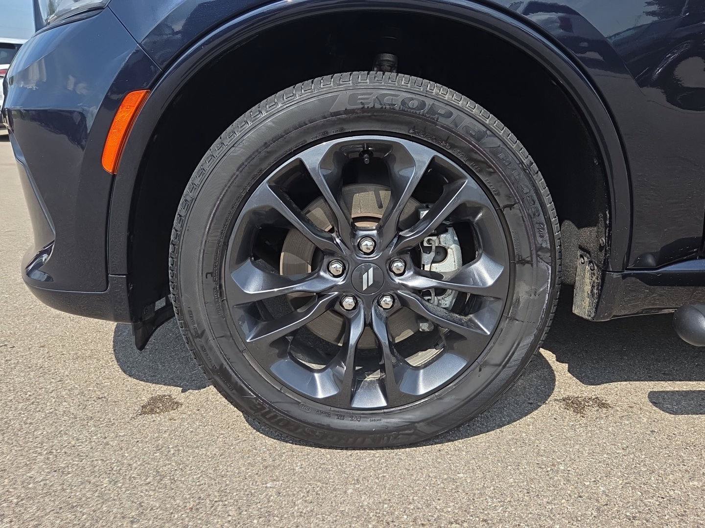 Used 2024 Dodge Durango SXT w/ SXT Blacktop Group AWD/4WD image 11