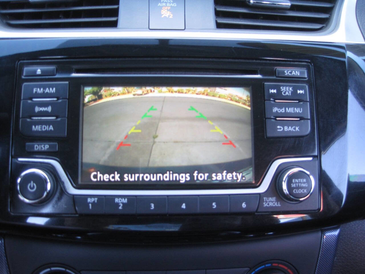 Used 2017 Nissan Sentra SR w/ SR Midnight Edition image 29