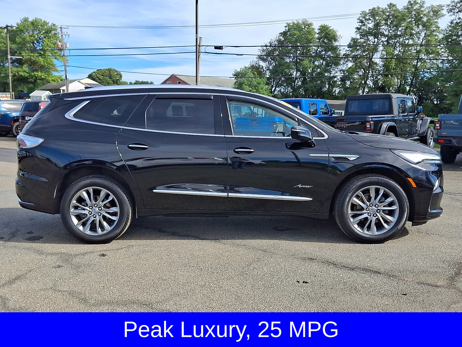 Used 2024 Buick Enclave Avenir w/ Avenir Technology Package AWD/4WD image 8