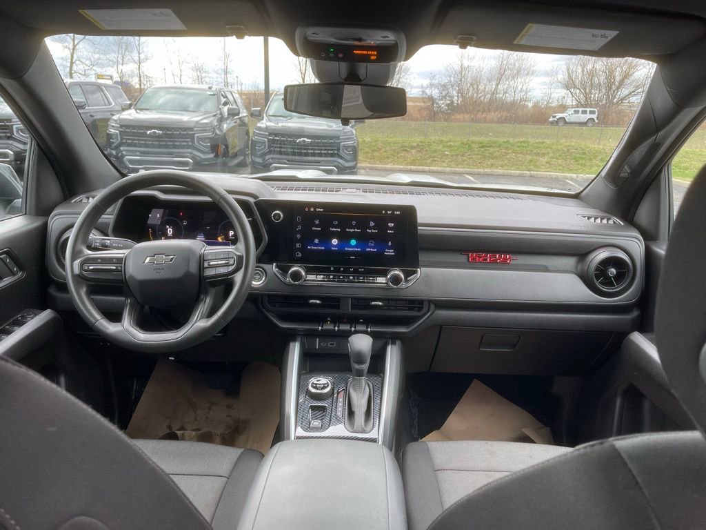 Used 2025 Chevrolet Colorado Trail Boss w/ Midnight Edition image 20