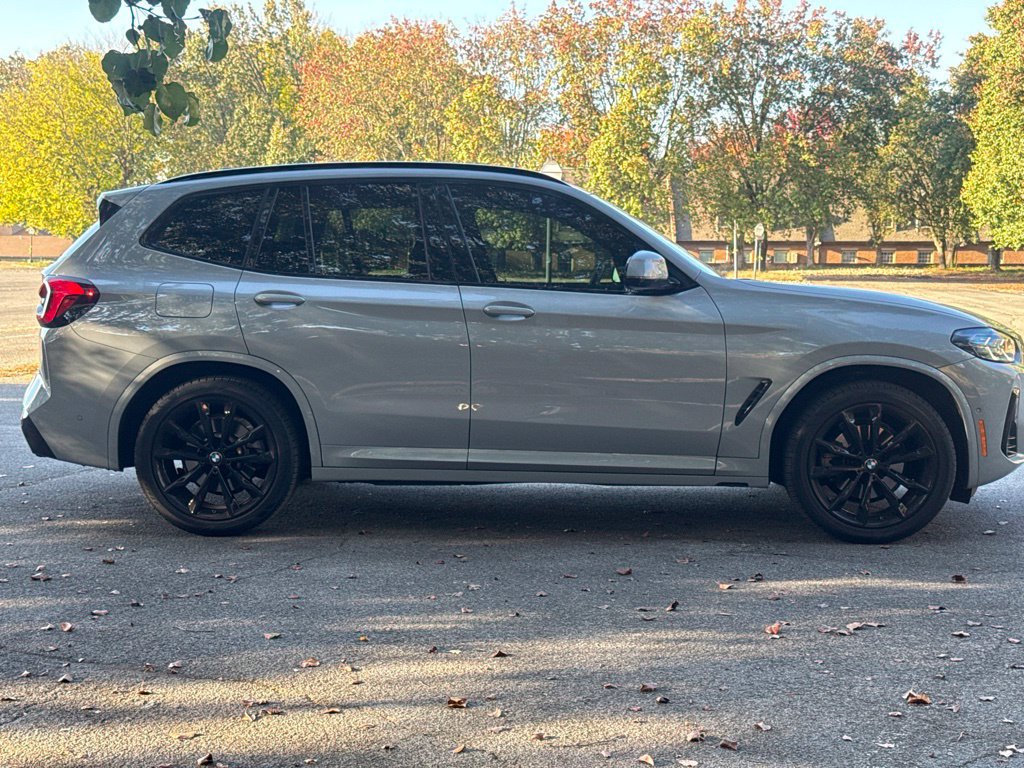 Used 2023 BMW X3 xDrive30i w/ M Sport Package AWD/4WD image 4