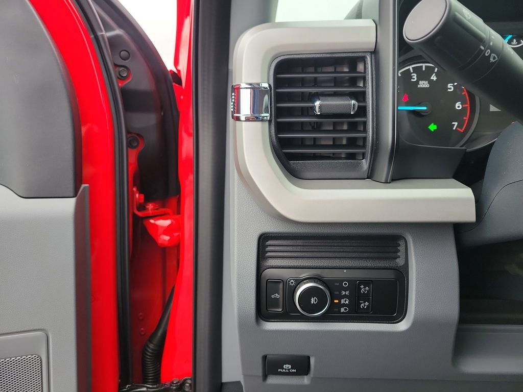 New 2026 Ford F250 XL w/ XL Off-Road Package image 19