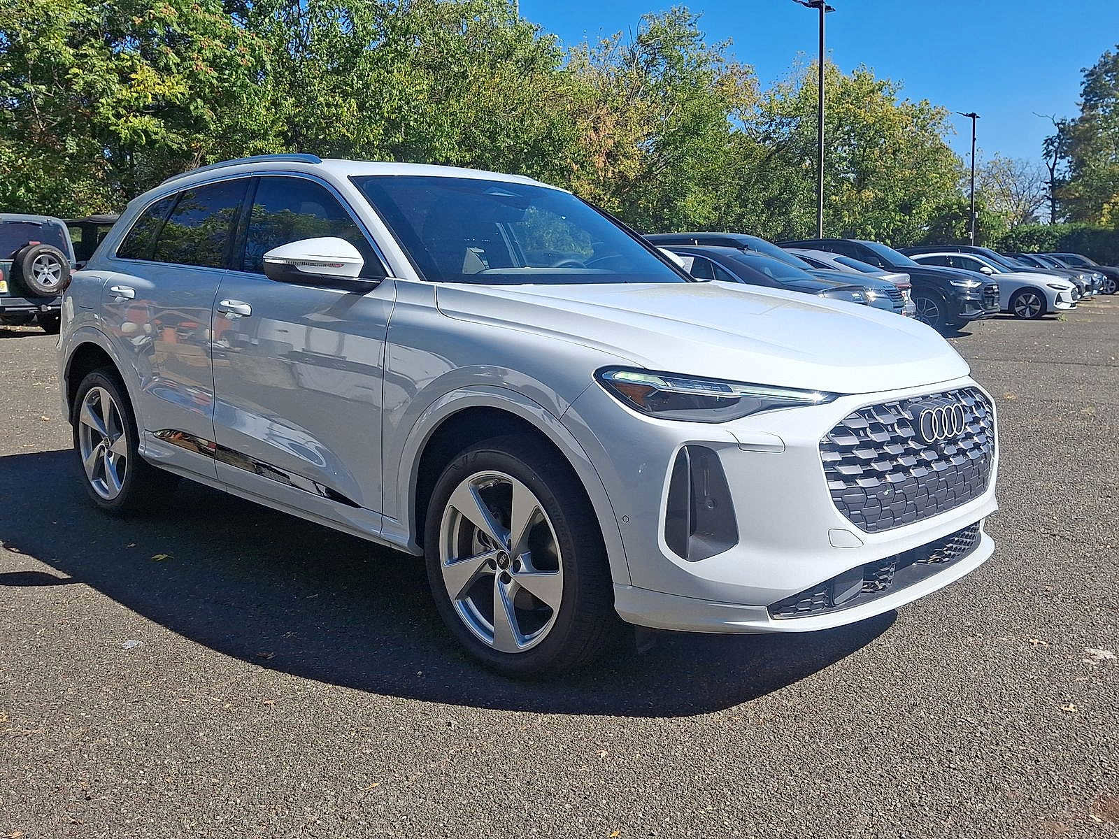 New 2025 Audi Q5 Premium Plus image 10