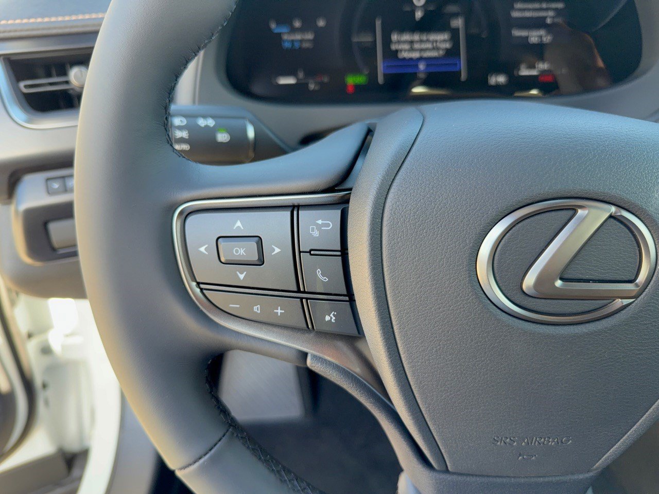 New 2026 Lexus UX 300h FWD w/ Accessory Package (Z1) image 18