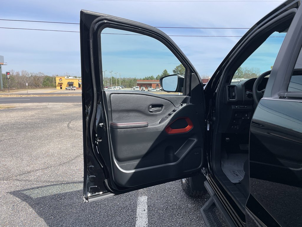 New 2026 Nissan Frontier PRO-4X w/ Pro Premium Package image 9
