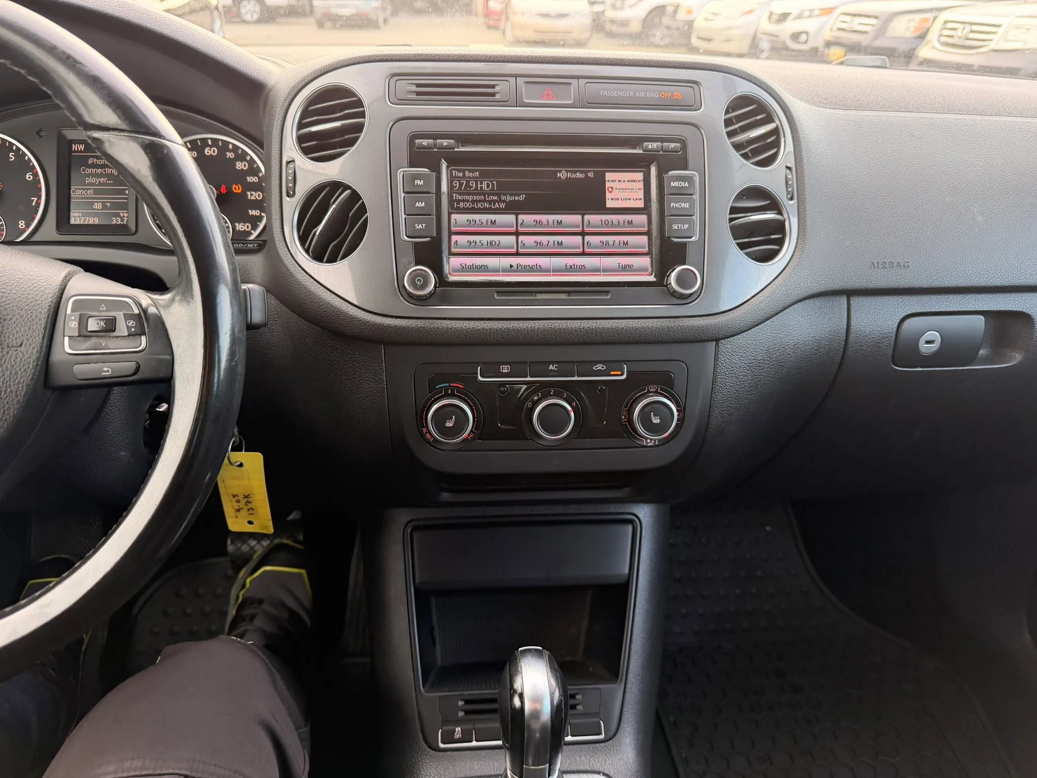 Used 2012 Volkswagen Tiguan S FWD image 34
