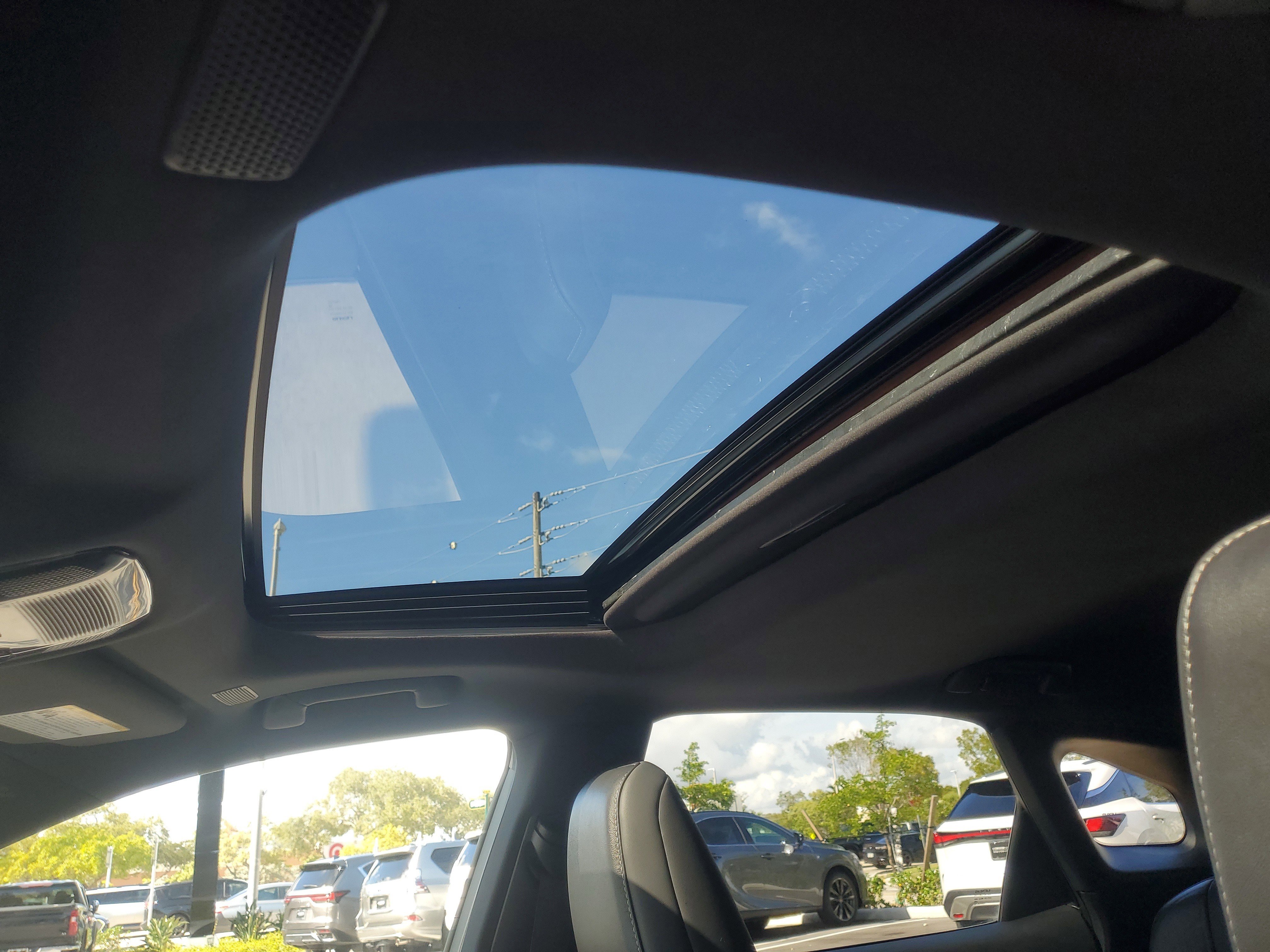 Used 2024 Lexus RX 350 AWD image 20