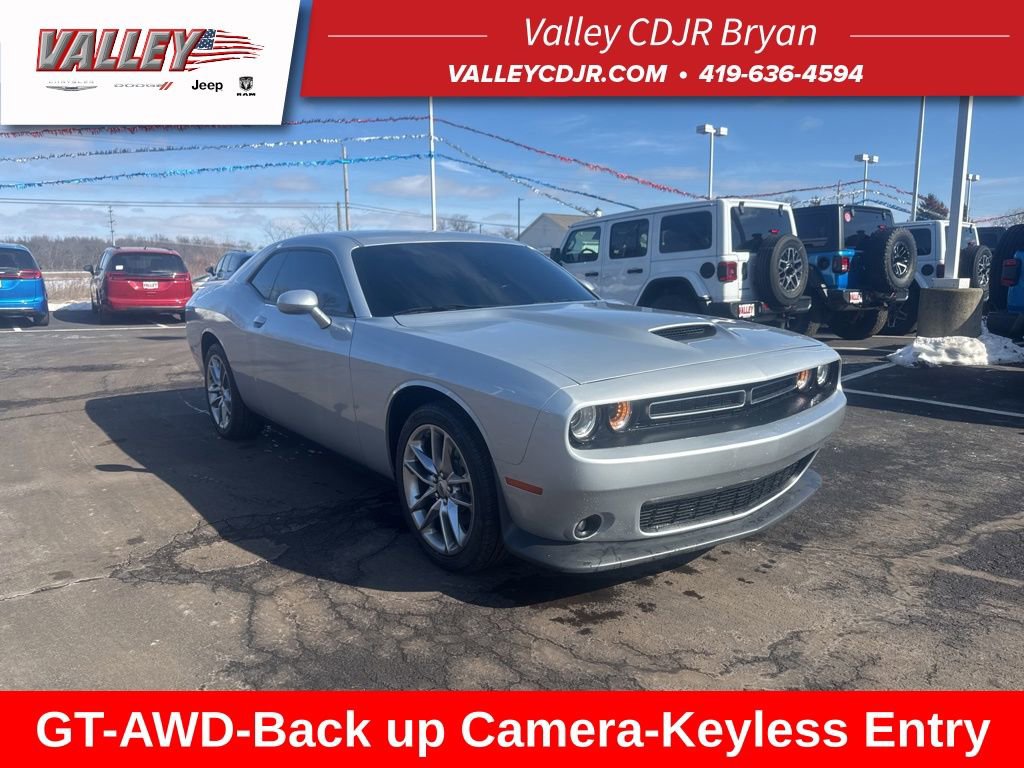 Used 2022 Dodge Challenger GT image 1
