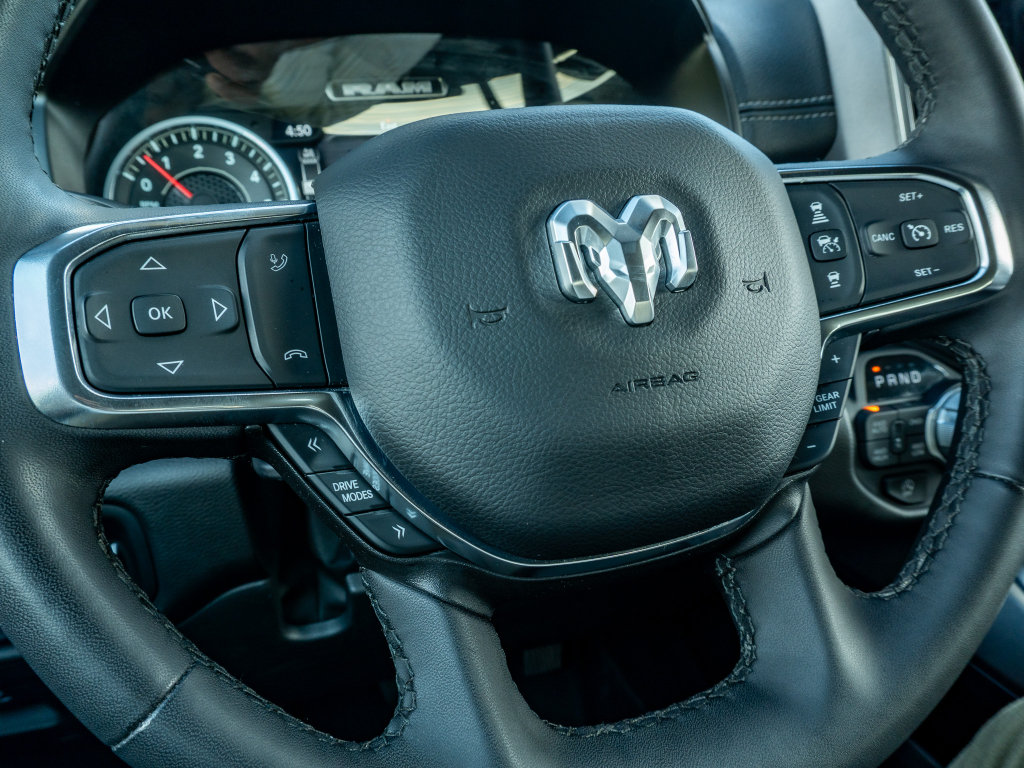 Used 2025 RAM 1500 Laramie w/ Laramie Southwest Edition AWD/4WD image 30