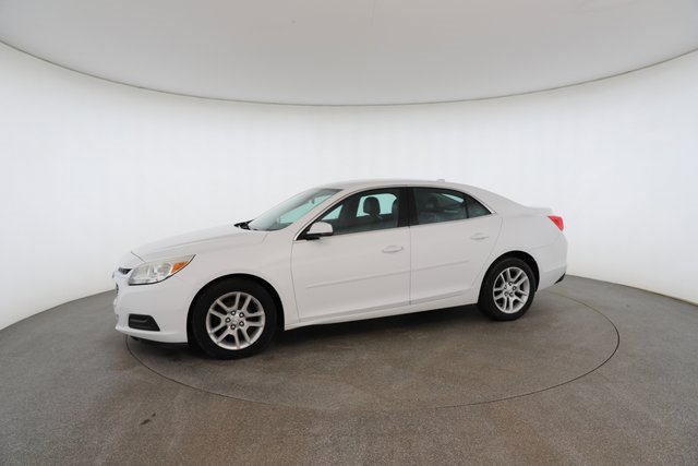 Used 2014 Chevrolet Malibu LT w/ Power Convenience Package image 4