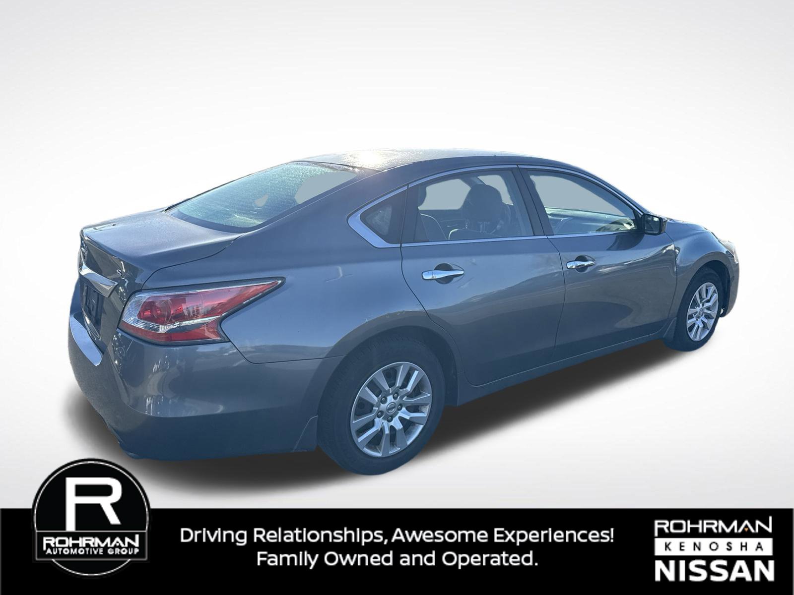 Used 2015 Nissan Altima 2.5 S w/ Power Driver Seat Package FWD image 5