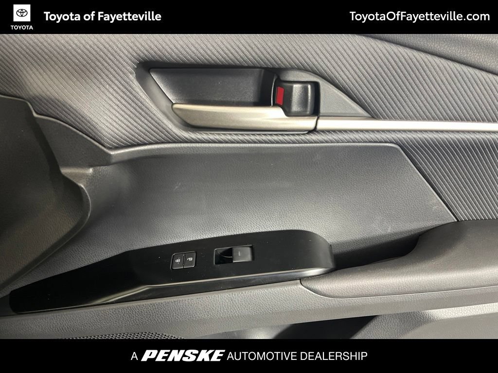 Used 2026 Toyota Camry SE w/ Multimedia Upgrade Package FWD image 9