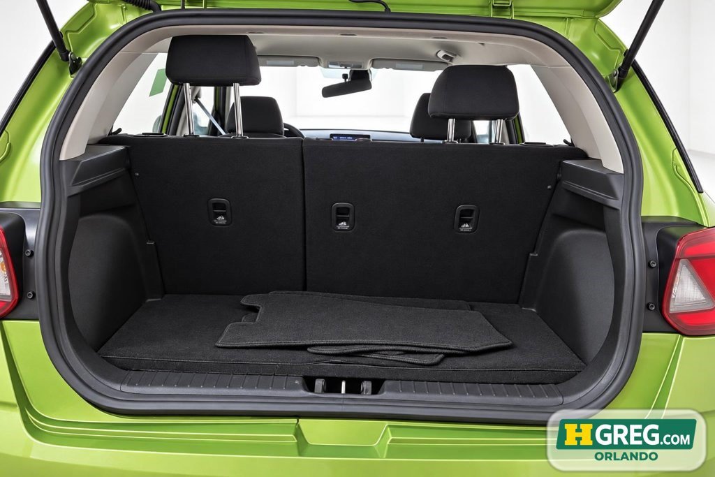 Used 2023 Hyundai Venue SE w/ Cargo Package FWD image 16