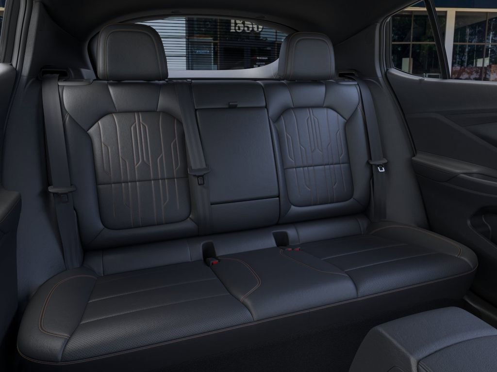 New 2025 Buick Envista Avenir FWD image 17