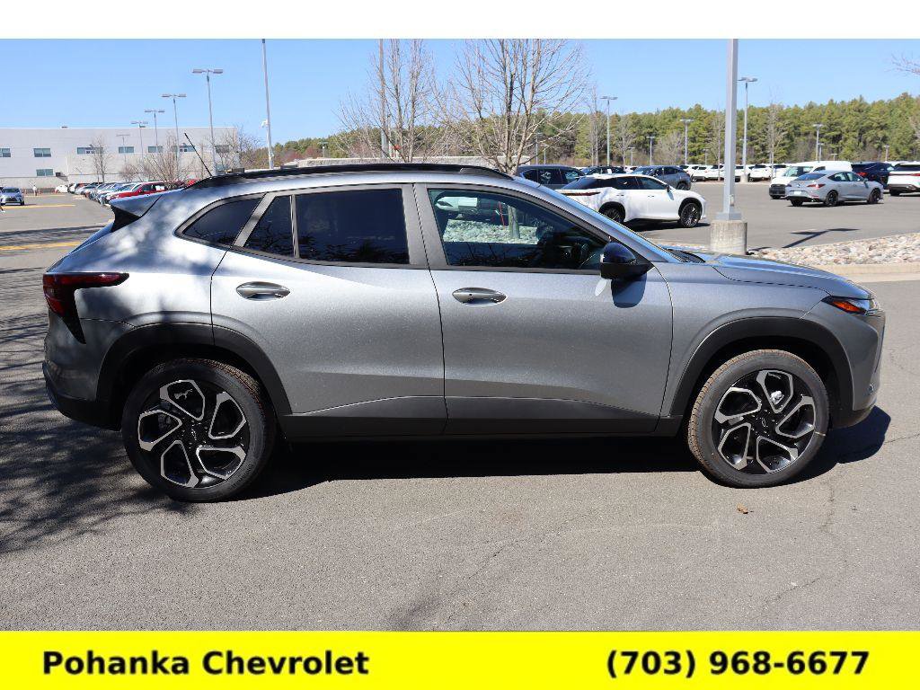 New 2026 Chevrolet Trax RS image 8