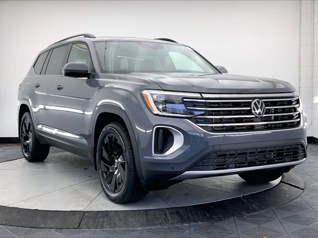 New 2026 Volkswagen Atlas SE image 1