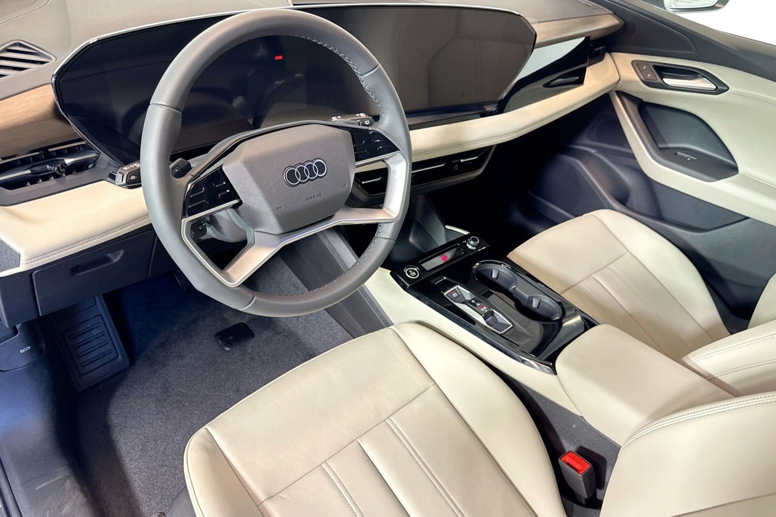 New 2025 Audi Q6 e-tron Premium image 9