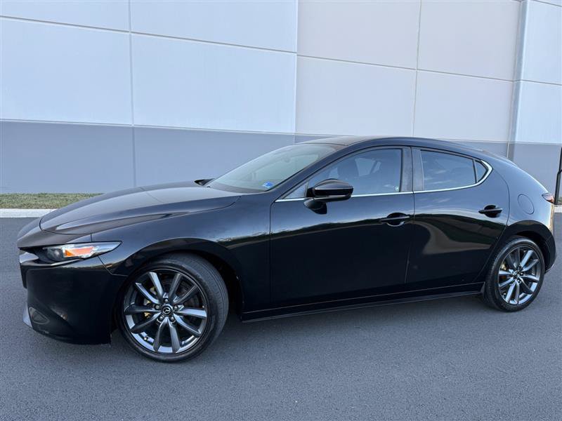 Used 2019 MAZDA MAZDA3 Hatchback FWD image 5