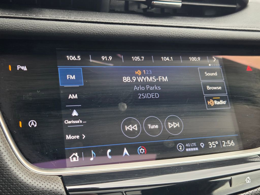 Used 2024 Cadillac XT5 Premium Luxury image 3