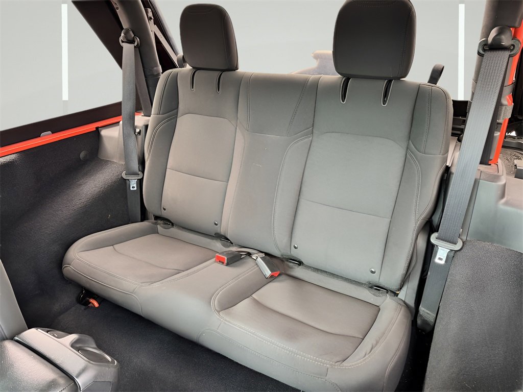 Used 2019 Jeep Wrangler Sport image 14