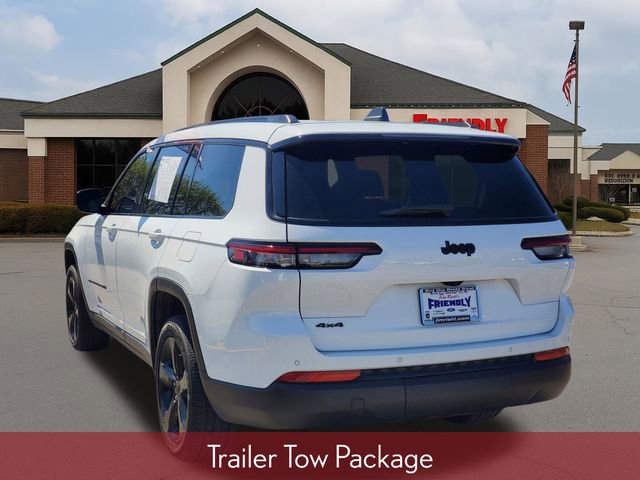 Used 2024 Jeep Grand Cherokee L Altitude AWD/4WD image 3