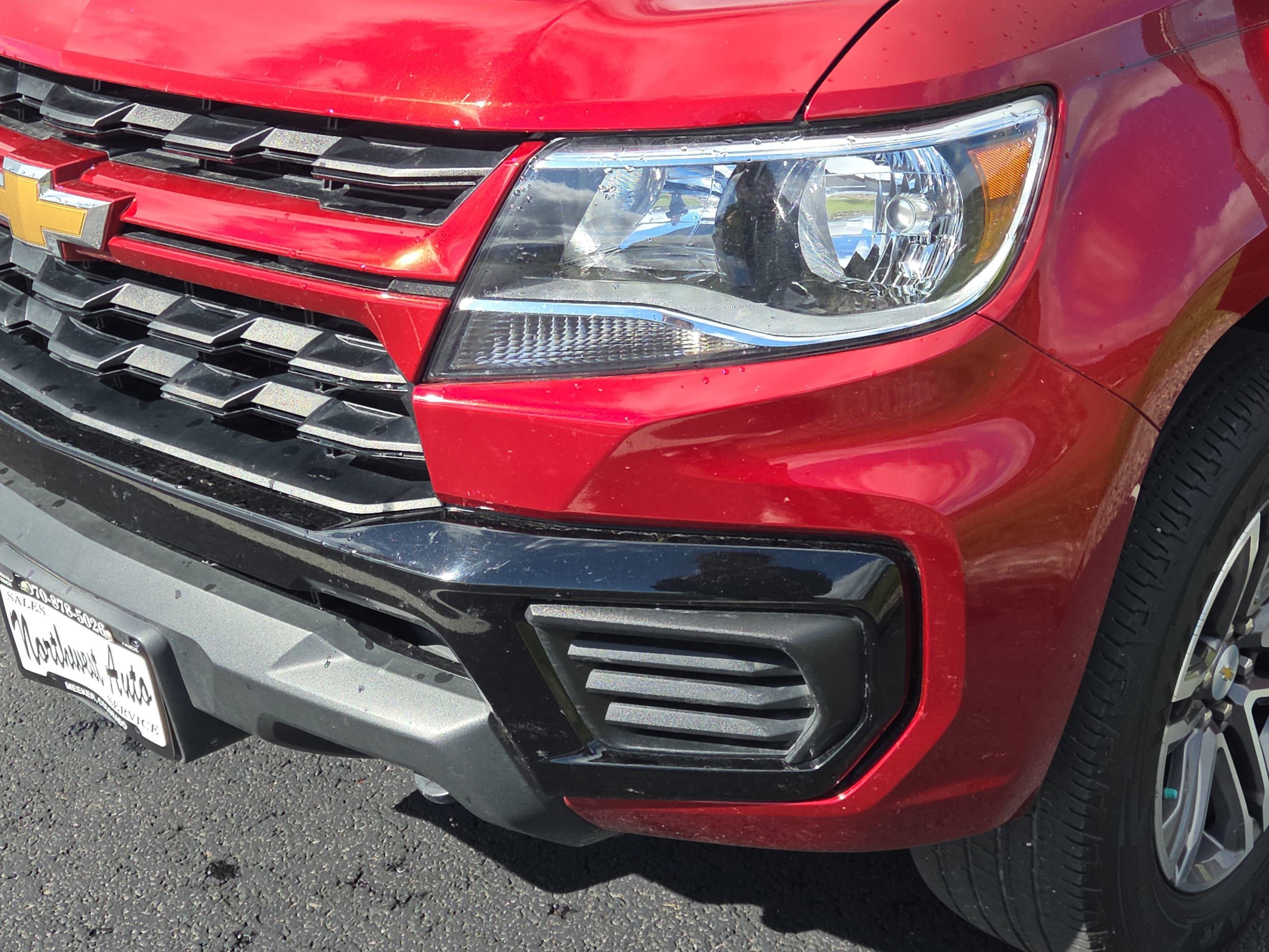 Used 2021 Chevrolet Colorado W/T w/ Custom Special Edition AWD/4WD image 19