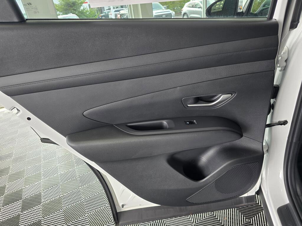 New 2026 Hyundai Tucson SEL image 36