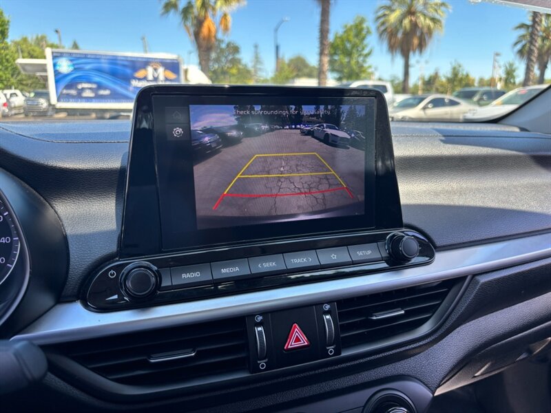 Used 2023 Kia Forte LXS FWD image 17