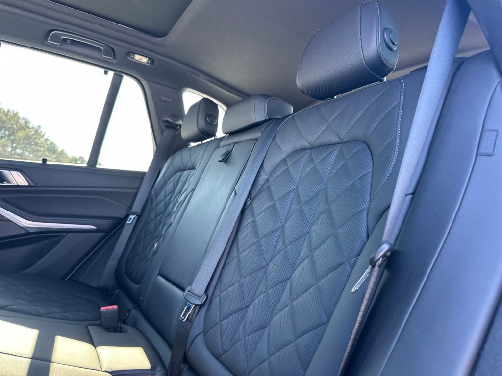Certified 2024 BMW X5 xDrive40i w/ Executive Package image 22