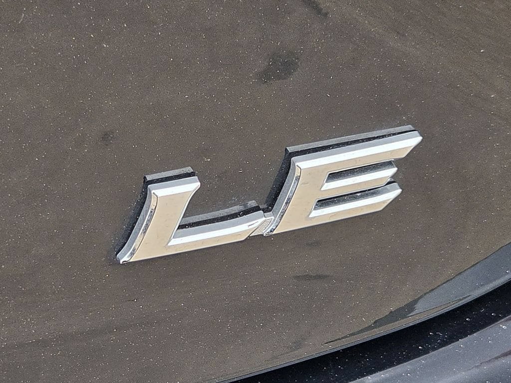 Used 2026 Toyota Camry LE FWD image 11
