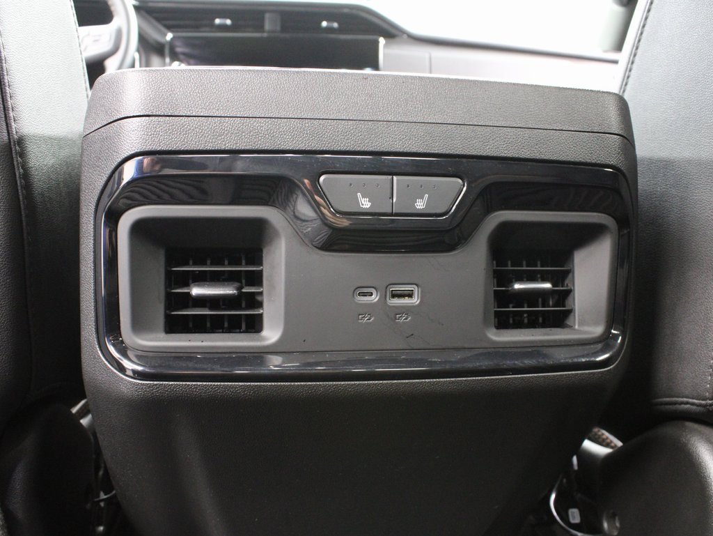 Used 2024 GMC Sierra 1500 AT4 w/ AT4 Preferred Package image 11