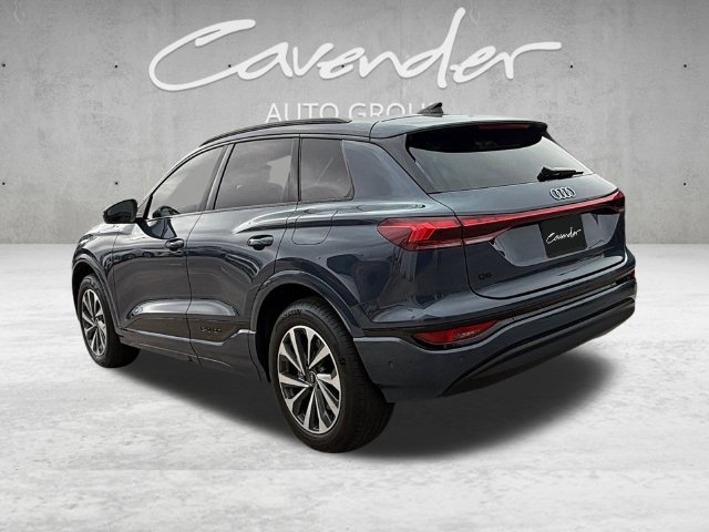 Used 2025 Audi Q6 e-tron Premium Plus AWD/4WD image 14