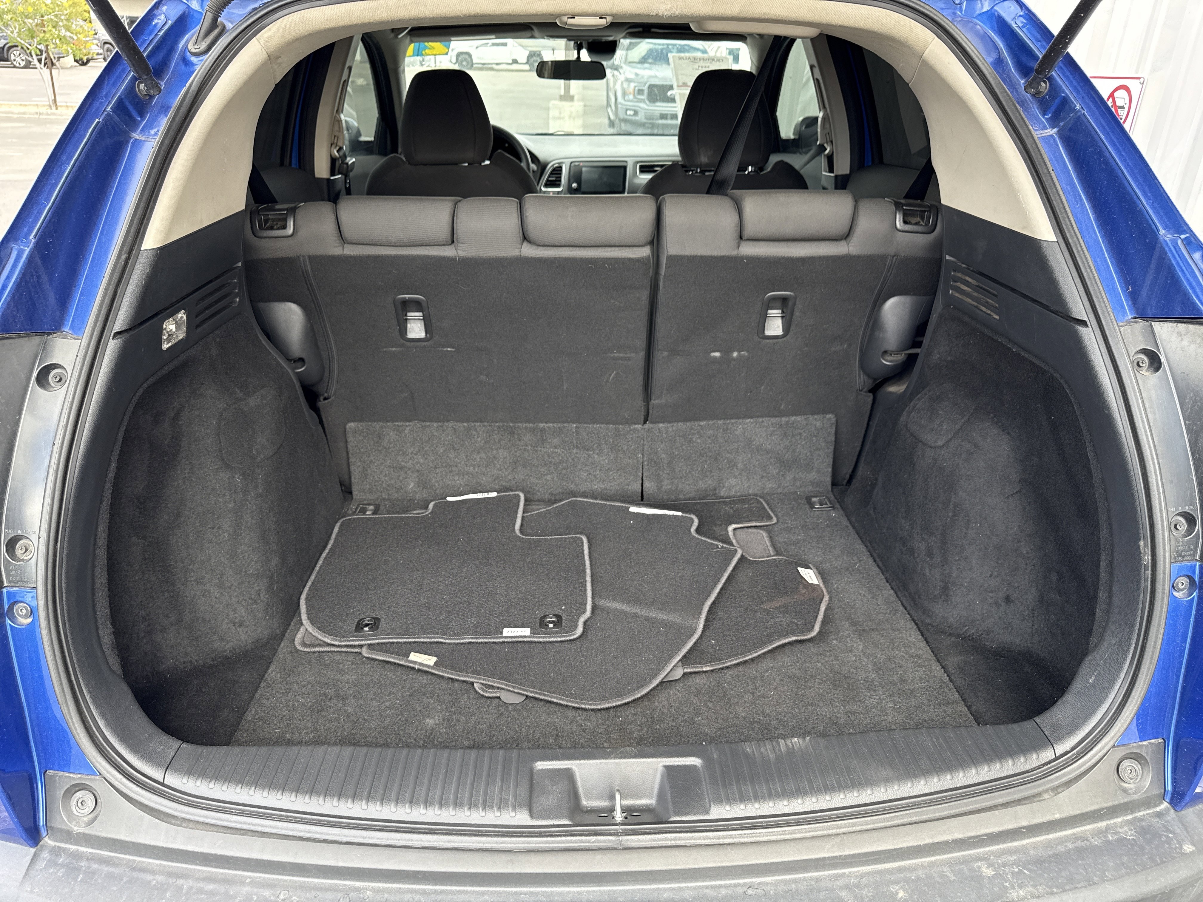 Used 2021 Honda HR-V EX image 7