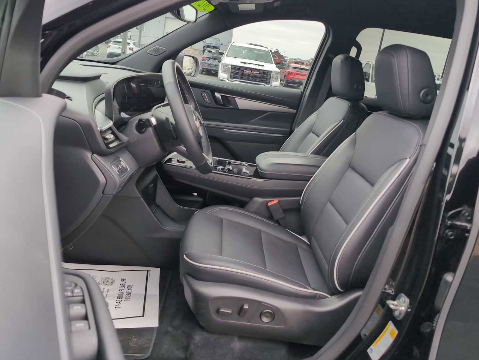 Used 2025 Buick Enclave Preferred image 19