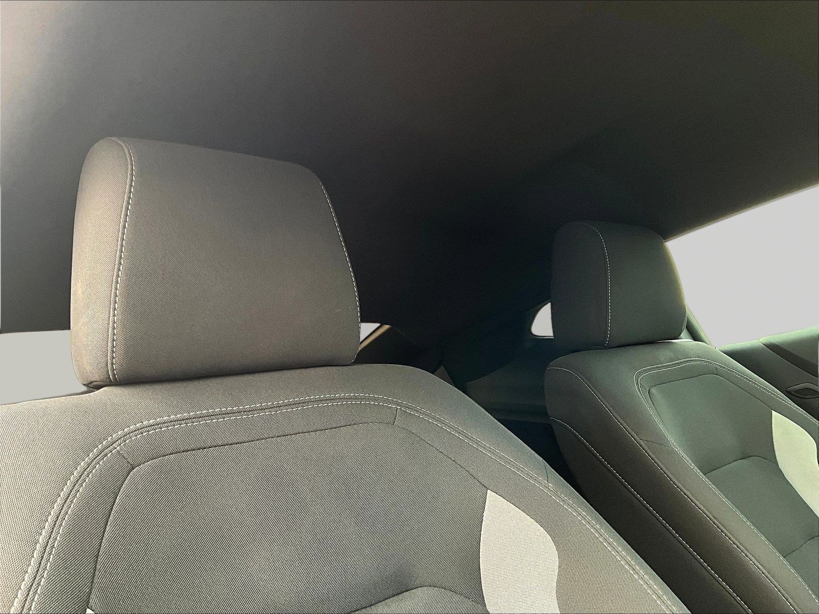 Used 2021 Chevrolet Camaro LT RWD image 24
