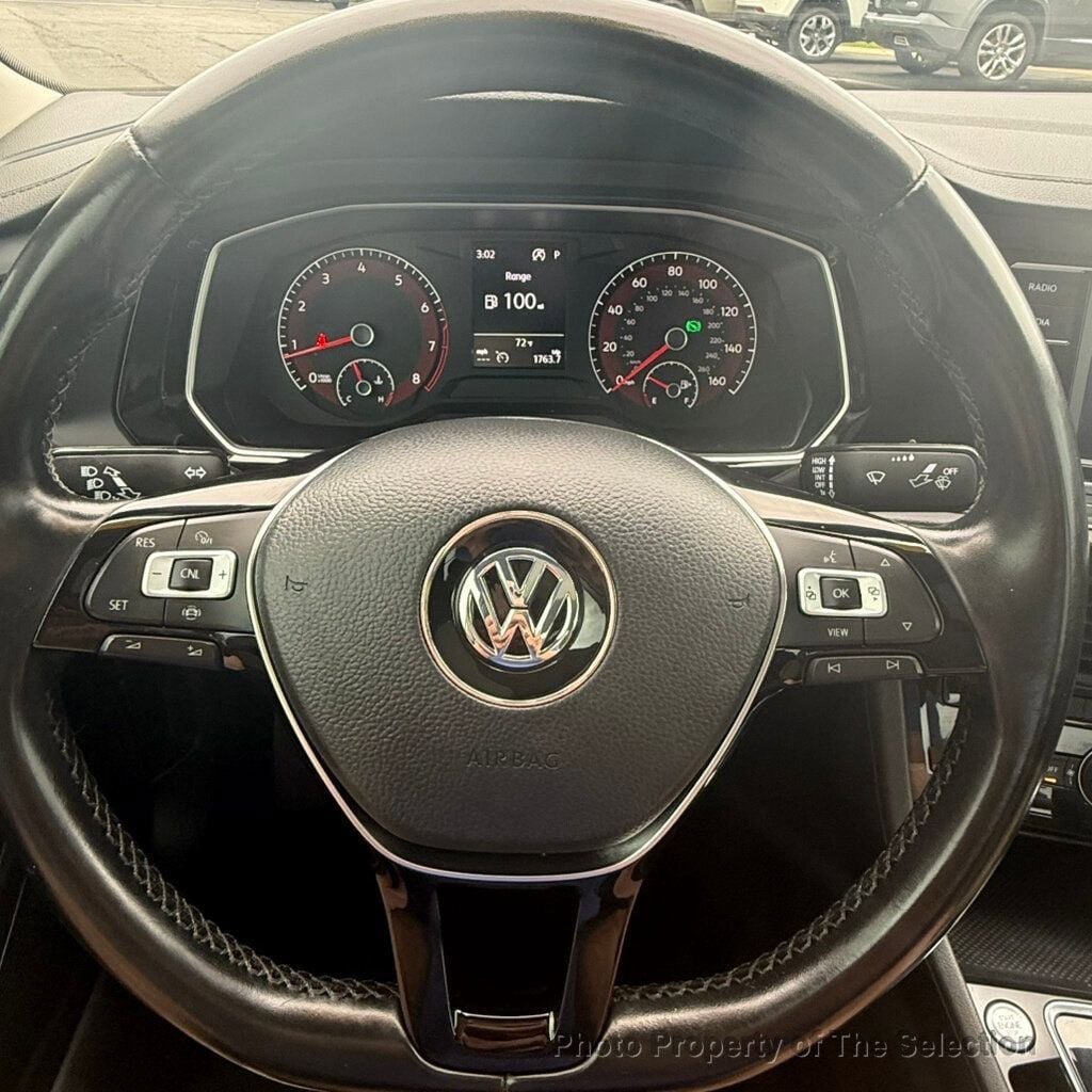 Used 2019 Volkswagen Jetta SE FWD image 24