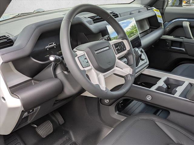 New 2026 Land Rover Defender 110 S AWD/4WD image 3
