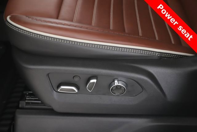 Used 2025 GMC Sierra 3500 Denali Ultimate image 18