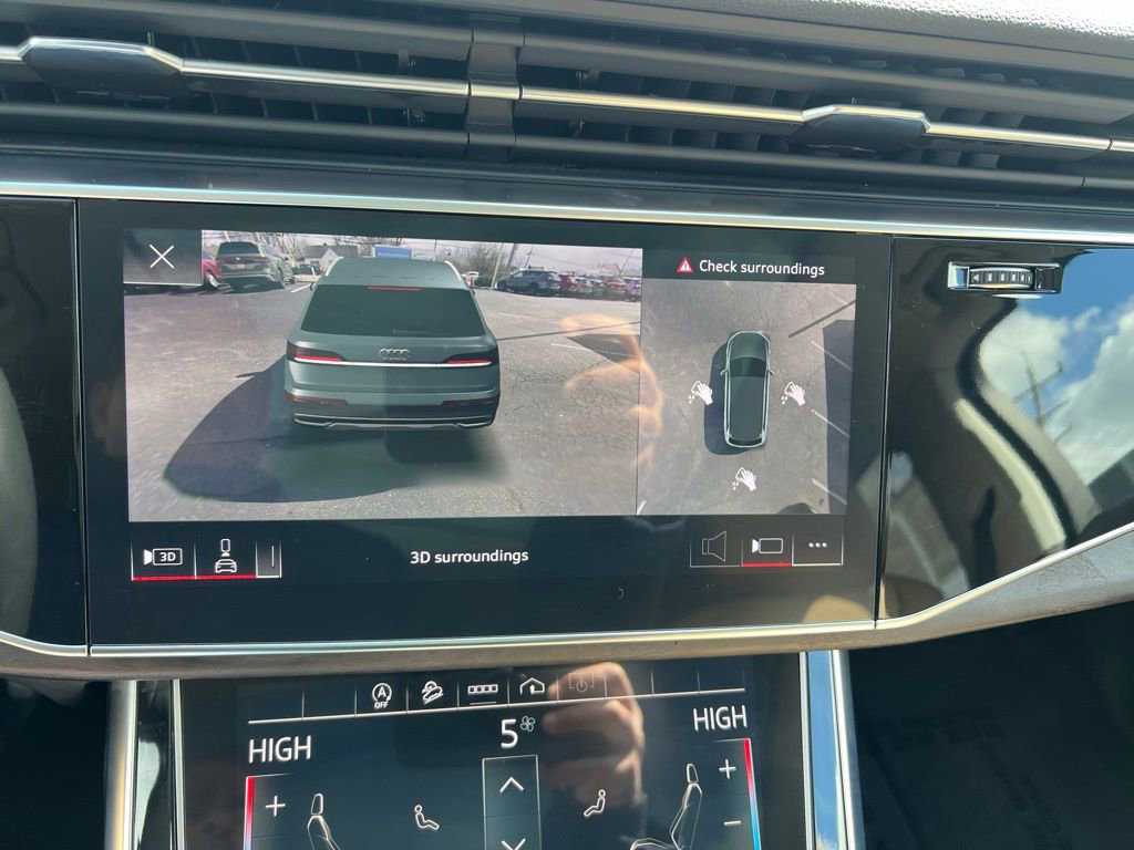 Used 2023 Audi Q7 3.0T Premium image 40