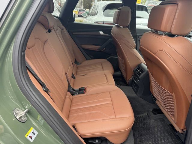 Used 2023 Audi Q5 e Premium Plus w/ Premium Plus Package AWD/4WD image 31