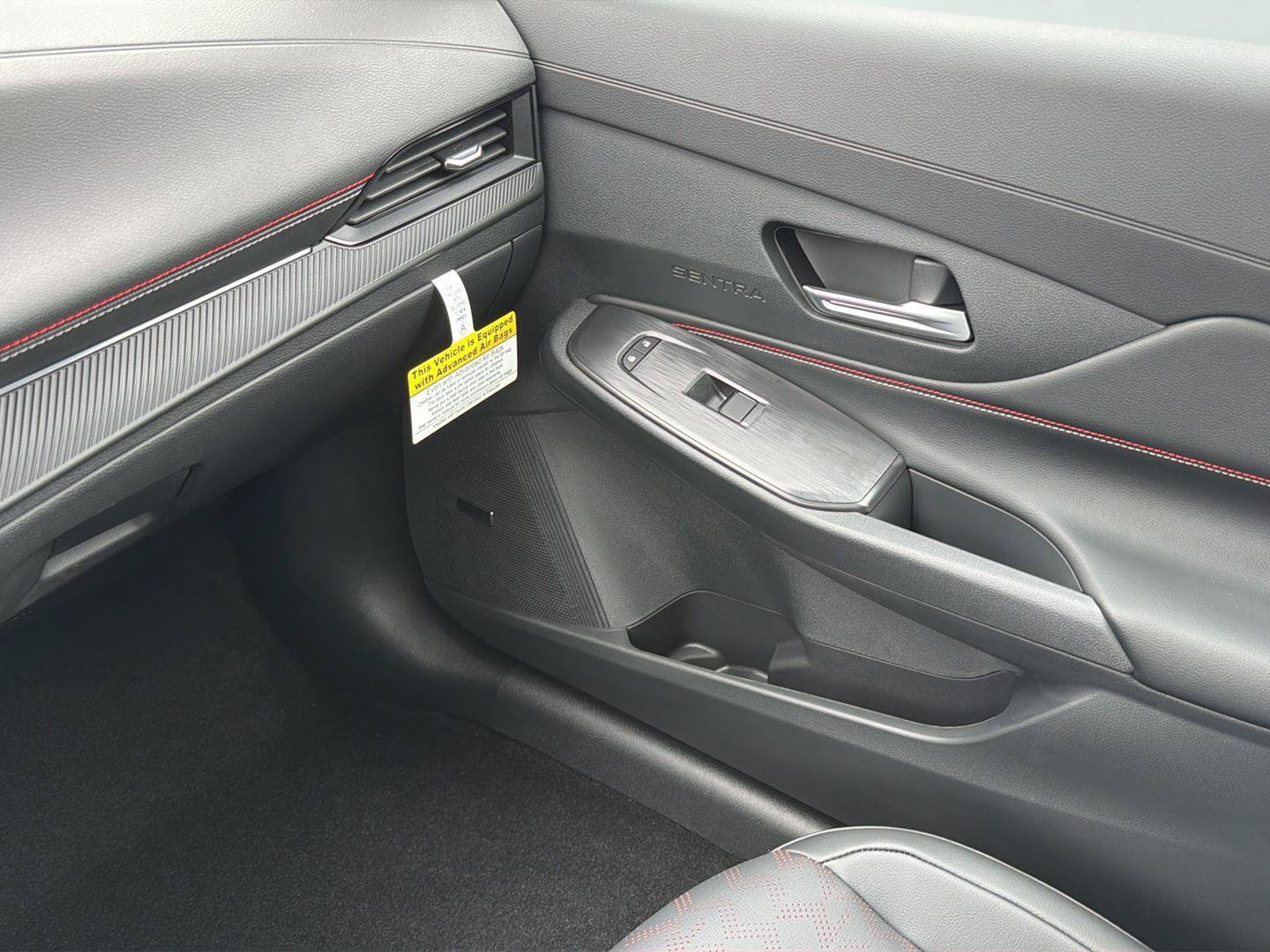 New 2027 Nissan Sentra SR FWD image 23