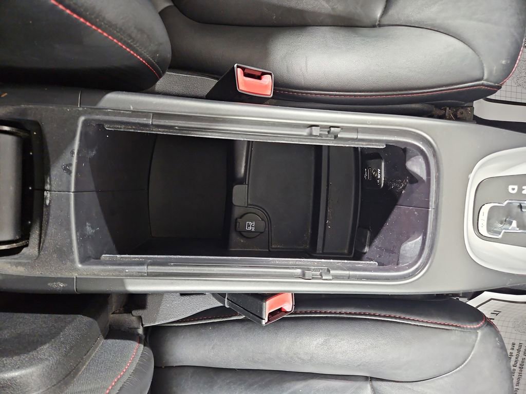 Used 2012 Dodge Journey R/T w/ Navigation & Sound Group I image 27