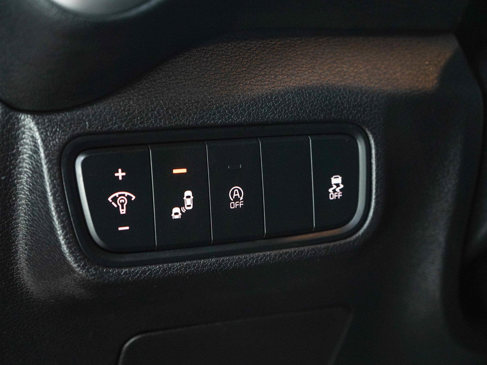Used 2020 Kia Soul X-Line FWD image 24