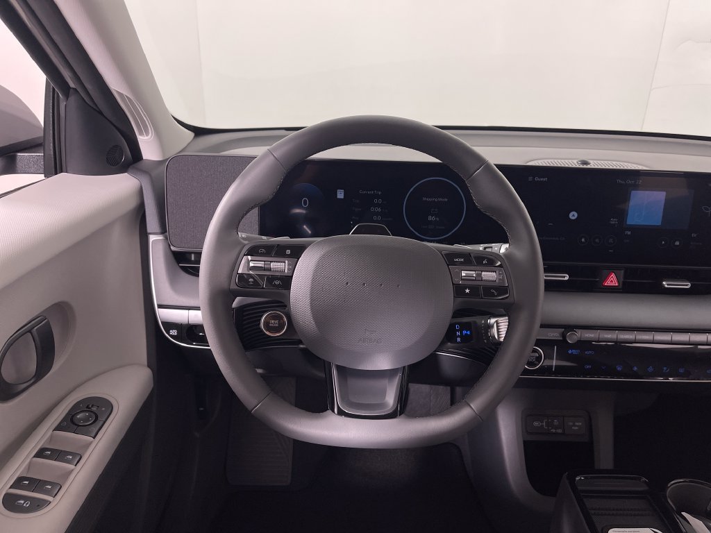 New 2027 Hyundai Ioniq 5 SEL RWD image 16