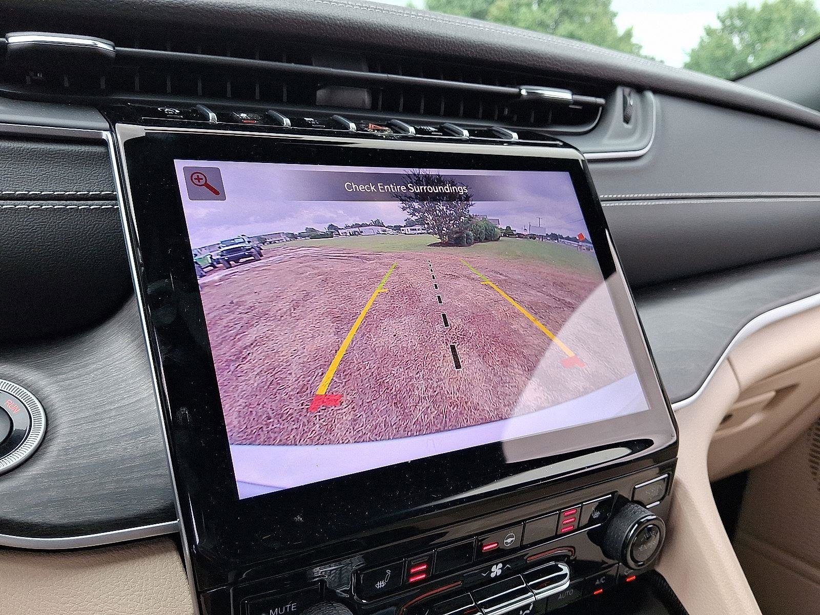 New 2025 Jeep Grand Cherokee L Limited image 14
