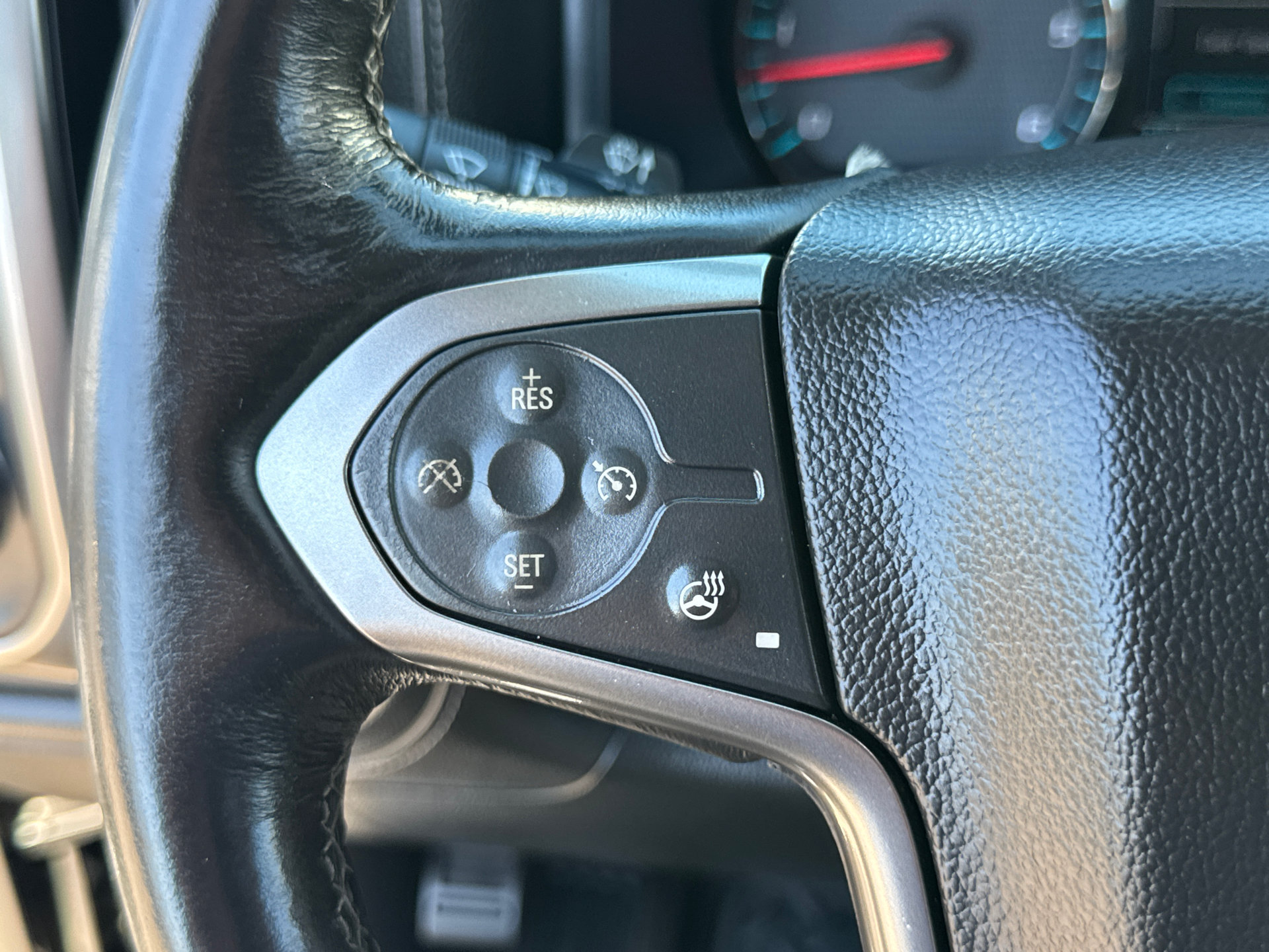 Certified 2018 Chevrolet Silverado 1500 LTZ Z71 w/ LTZ Plus Package AWD/4WD image 24